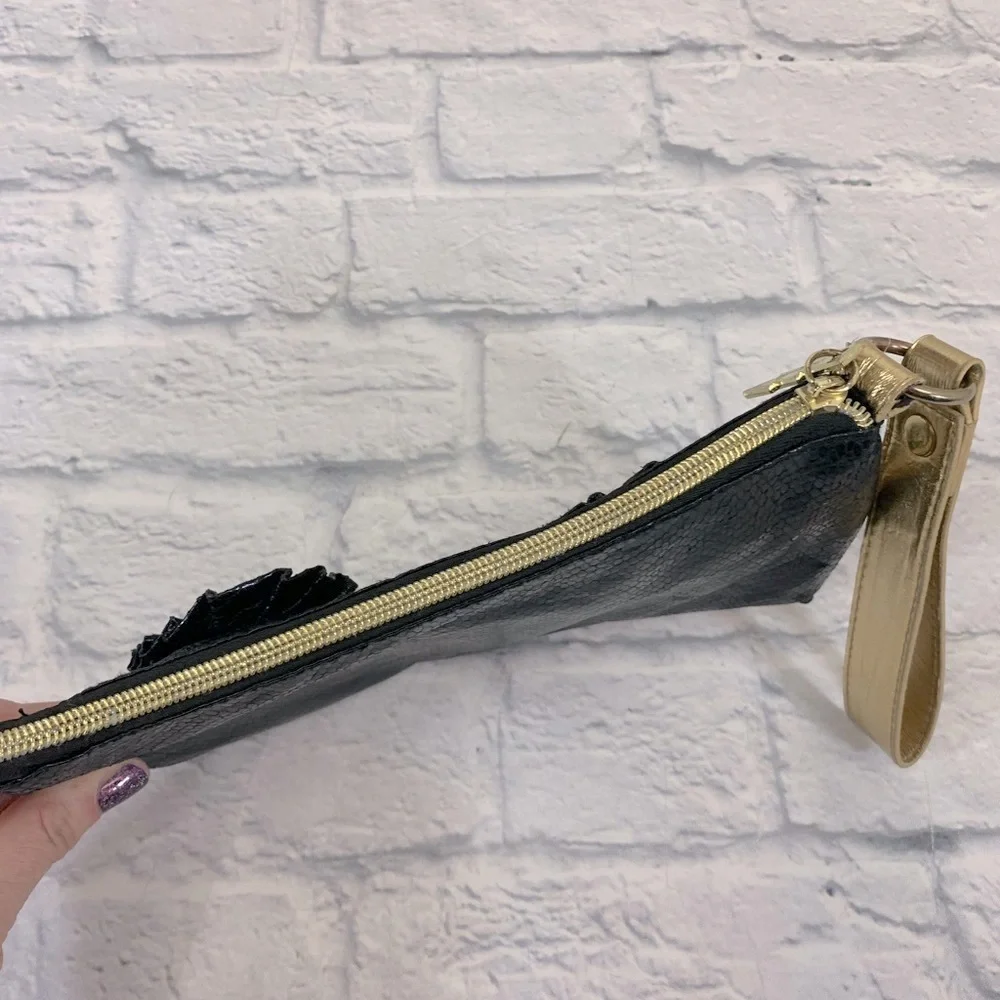 Betsey Johnson Betseyville Wristlet Black gold Ruffle Lightening